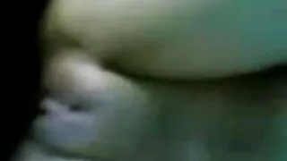 Pieprzy się polski porn z ojcem najlepszej przyjaciółki i połyka spermę po seksie
